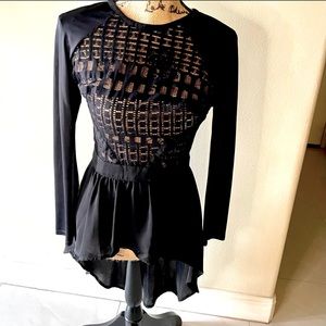 EUC - bebe High-Low Lace Zip Up Blouse Size Small